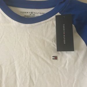 Tommy Hilfiger Long Sleeve T shirt
